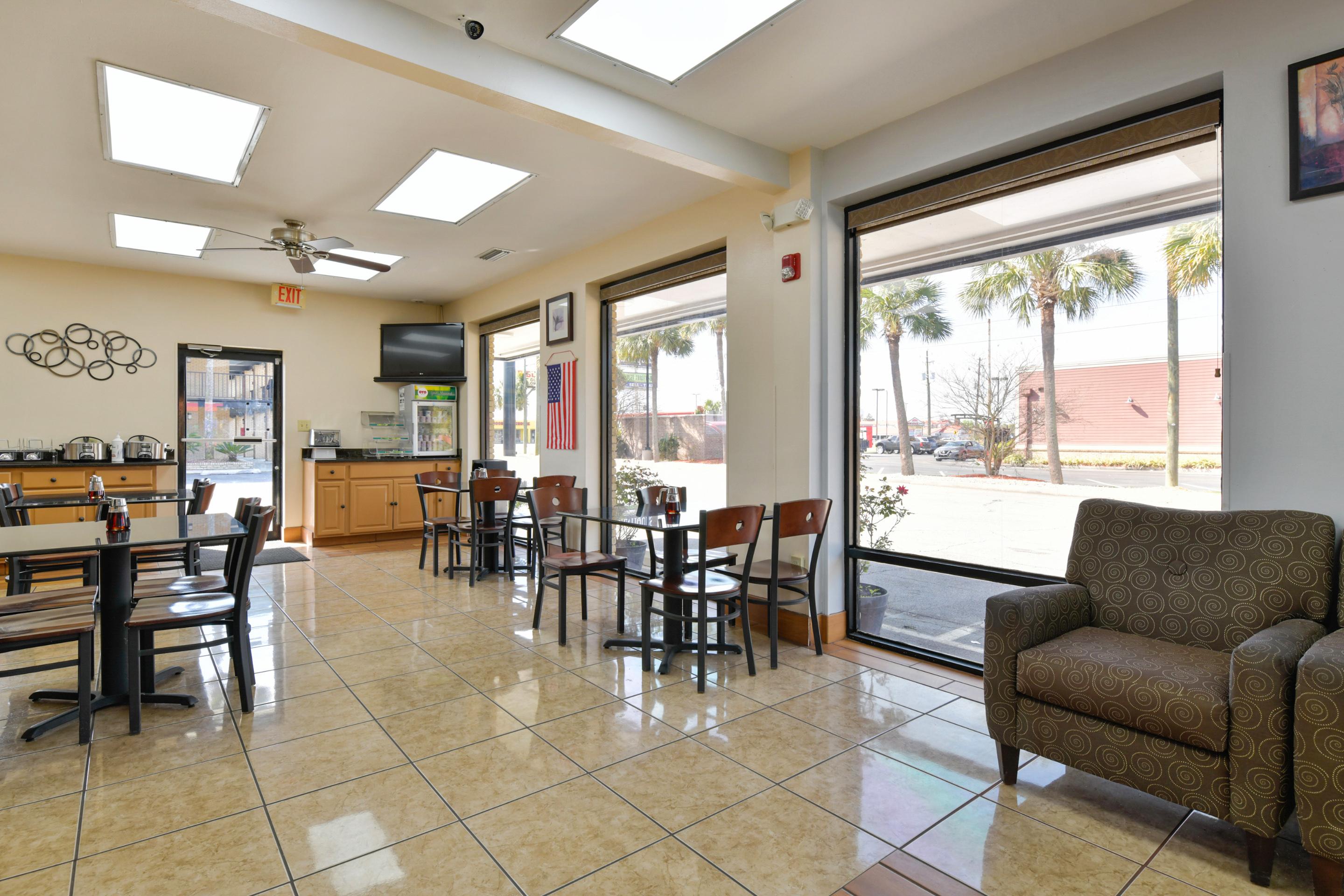 Oyo Hotel Lake Park - Valdosta Area Ngoại thất bức ảnh