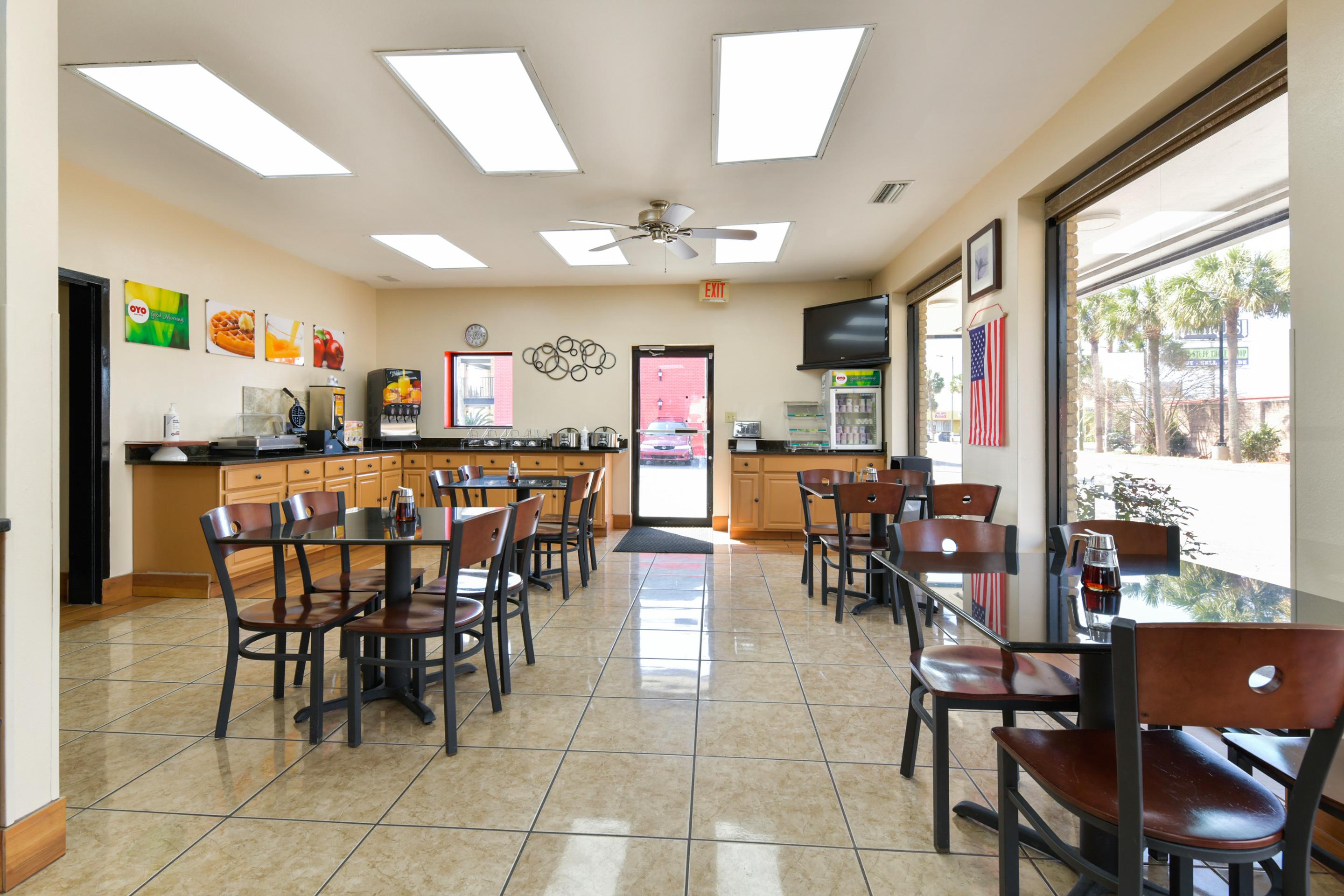 Oyo Hotel Lake Park - Valdosta Area Ngoại thất bức ảnh