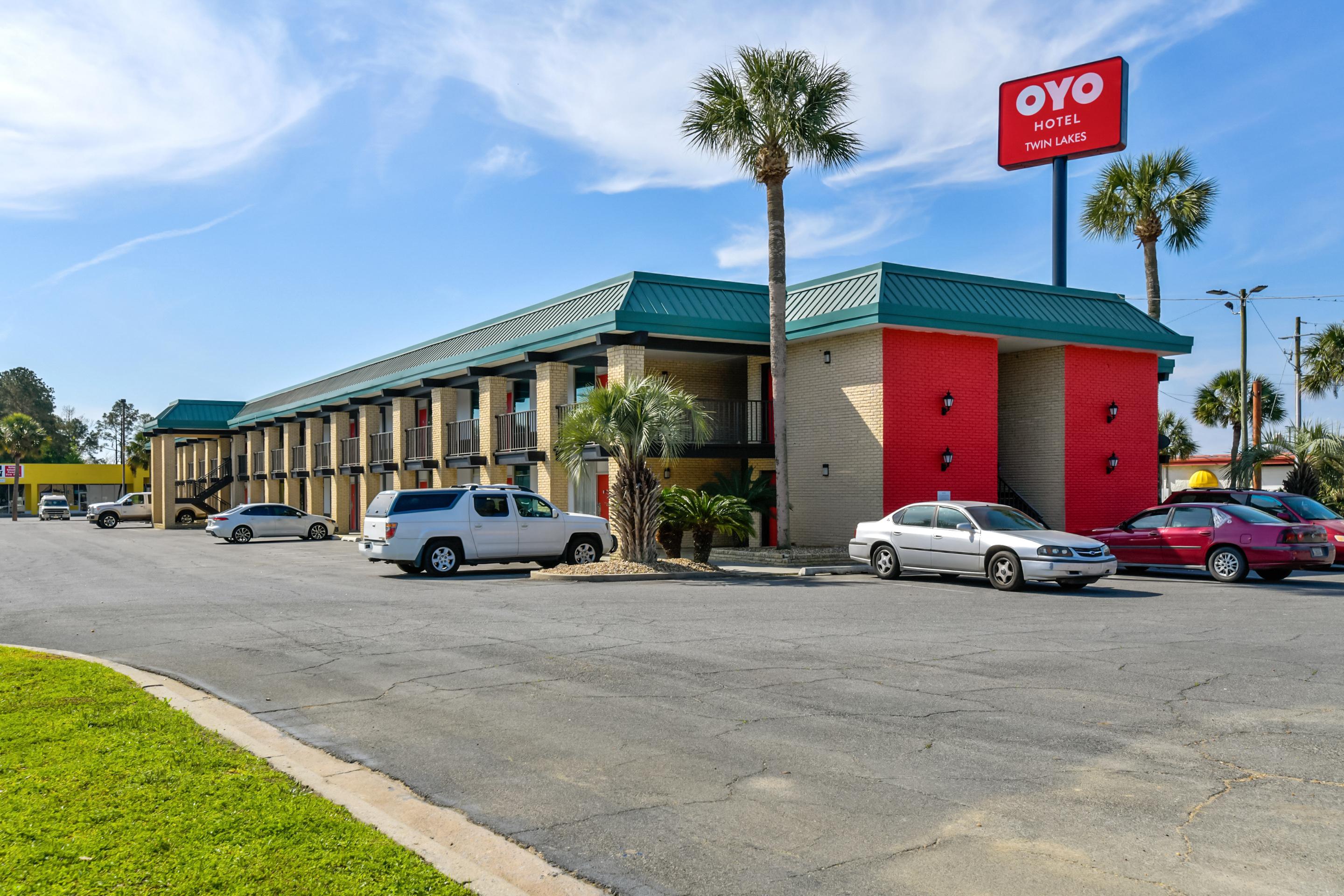 Oyo Hotel Lake Park - Valdosta Area Ngoại thất bức ảnh